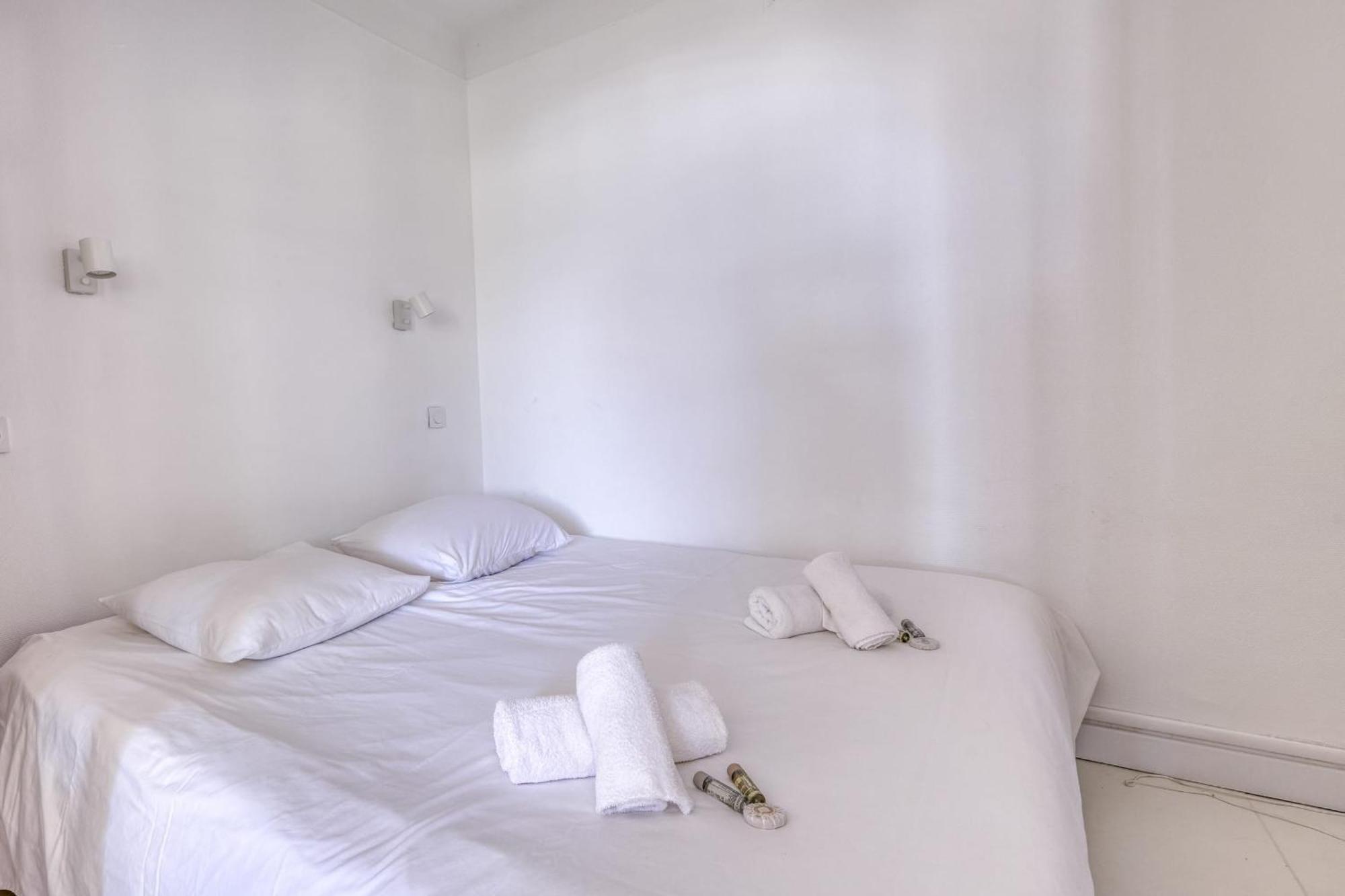 Osta - Welkeys Apartment *