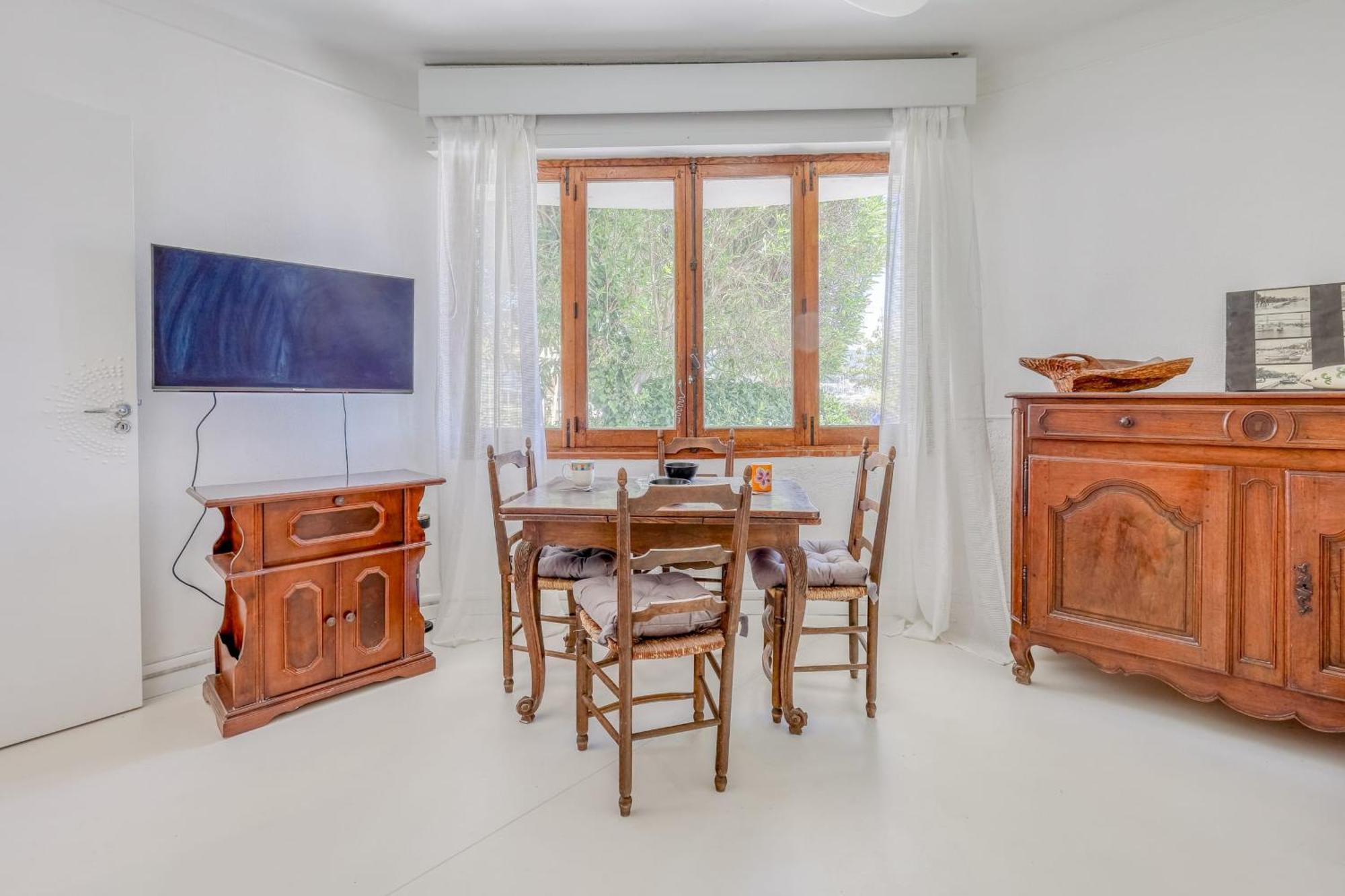 Osta - Welkeys Apartment